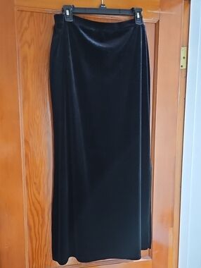 Islander Stretchy Black Velvet Velour Maxi Skirt with Side Slit Size Large EUC